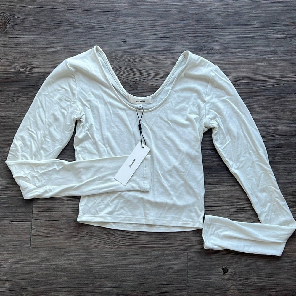 Joah Brown Scoop Neck Long Sleeve